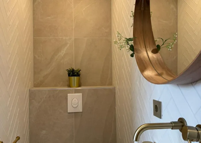 The Stylish Gem Of Aprt R1 *