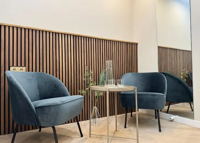 The Stylish Gem Of Aprt R1 Apartment